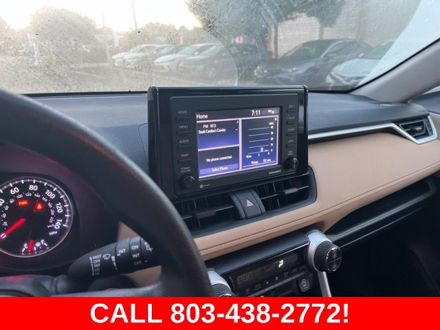 Used 2020 Red Toyota XLE image 23