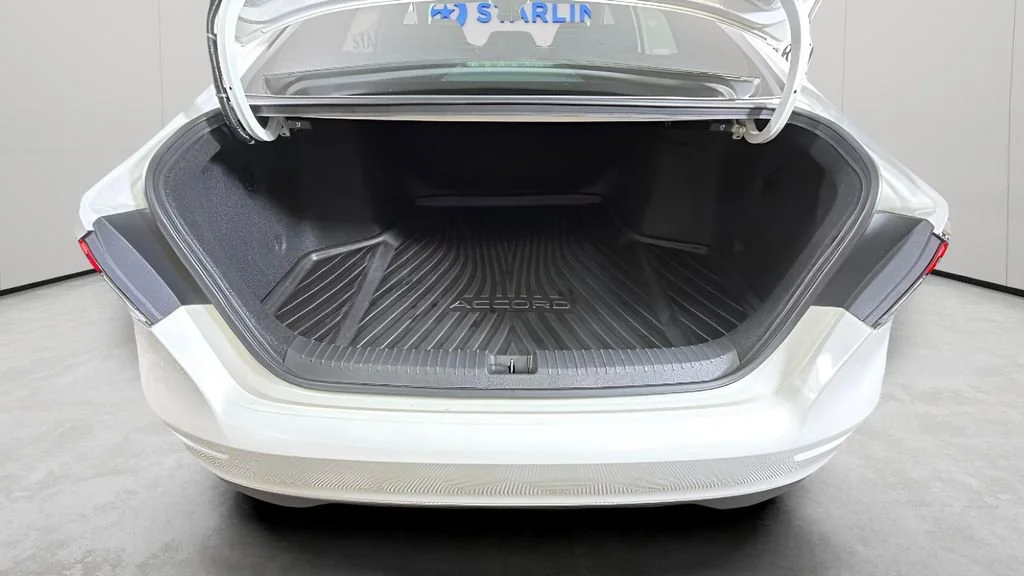 Used 2023 White Honda Sport image 29