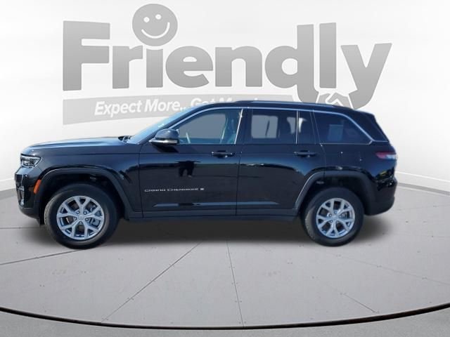 Used 2023 Black Jeep Limited image 2