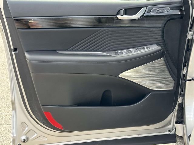 Used 2024 Silver Hyundai Calligraphy image 26