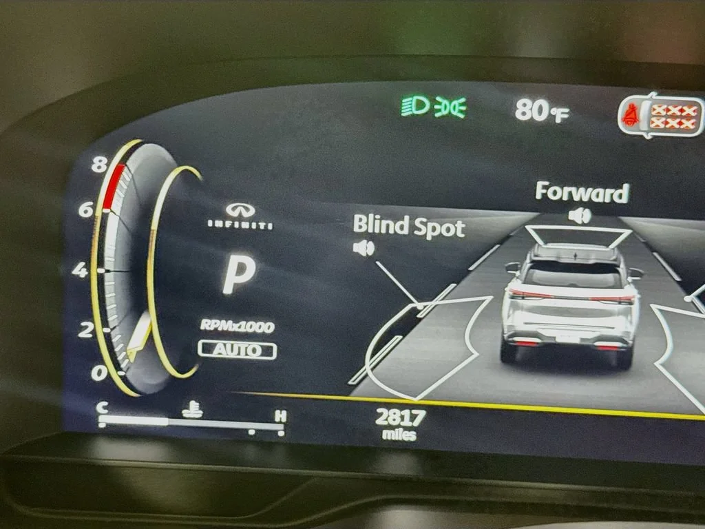 Certified Used 2027 Black INFINITI SPORT image 17