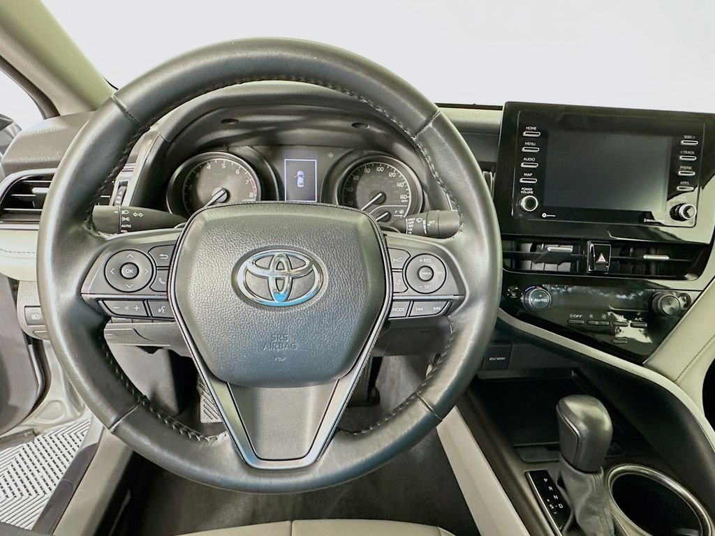 Used 2024 Silver Toyota SE image 11