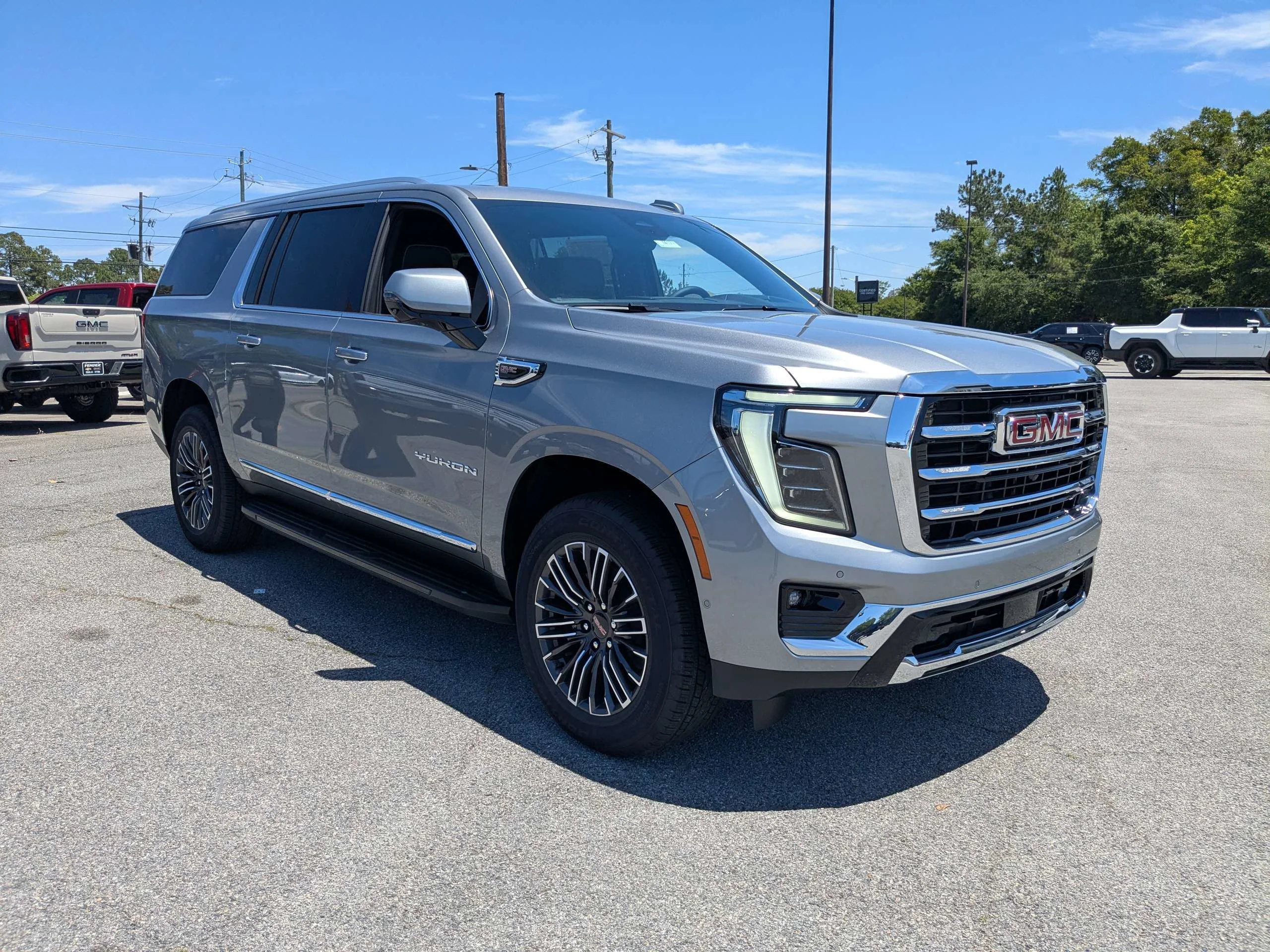 2026 GMC Yukon 4WD Elevation's photo