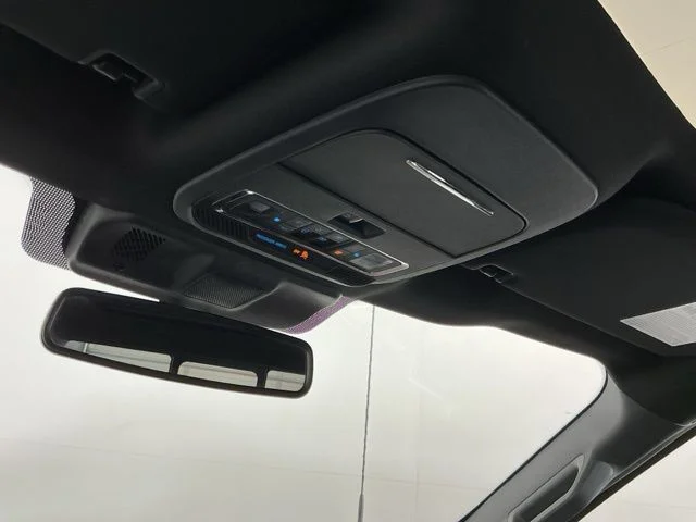Certified Used 2023  Ford Lariat image 23