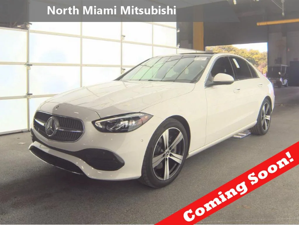 2025 Mercedes-Benz C-Class C 300's photo