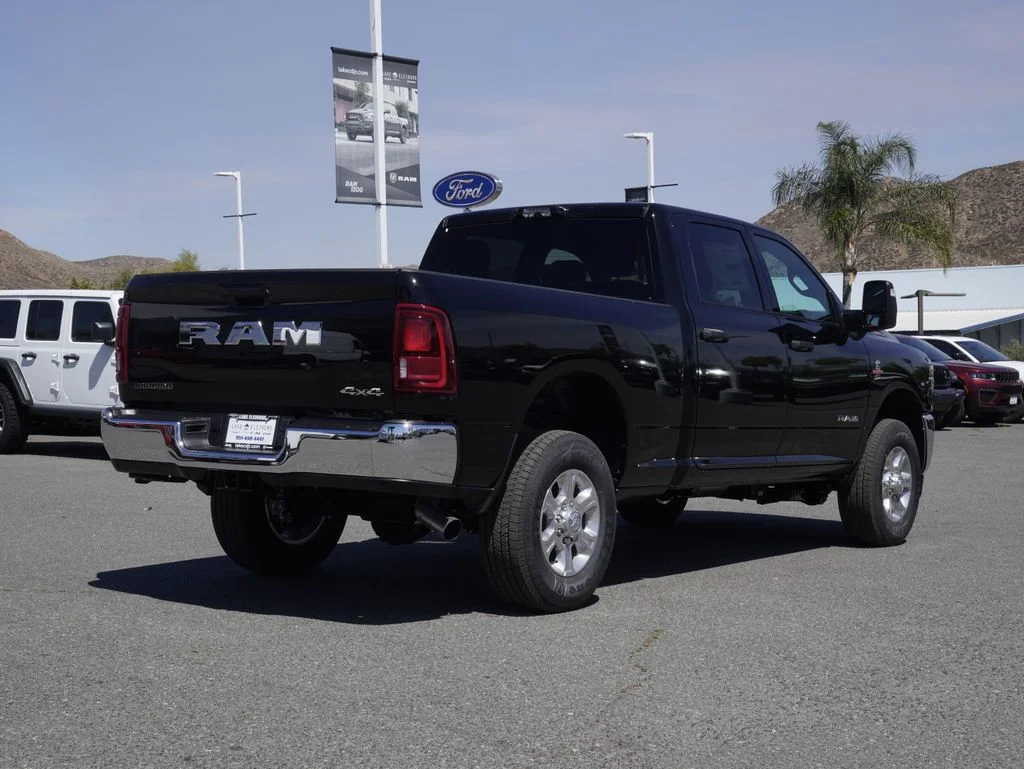 New 2026 Diamond Black Crystal Pearl-Coat Exterior Paint RAM Big Horn image 3