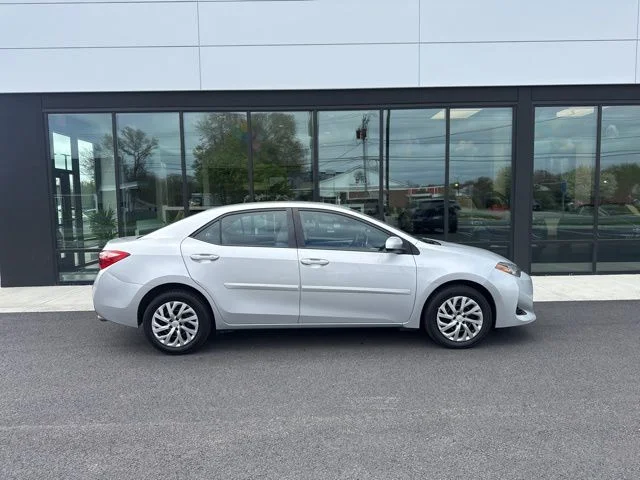 Used 2019 Toyota Corolla LE with VIN 2T1BURHE6KC159731 for sale in Seekonk, MA