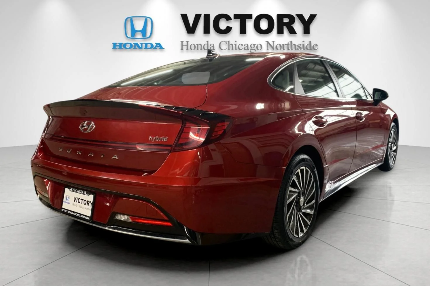 Used 2023 Red Hyundai SEL image 3