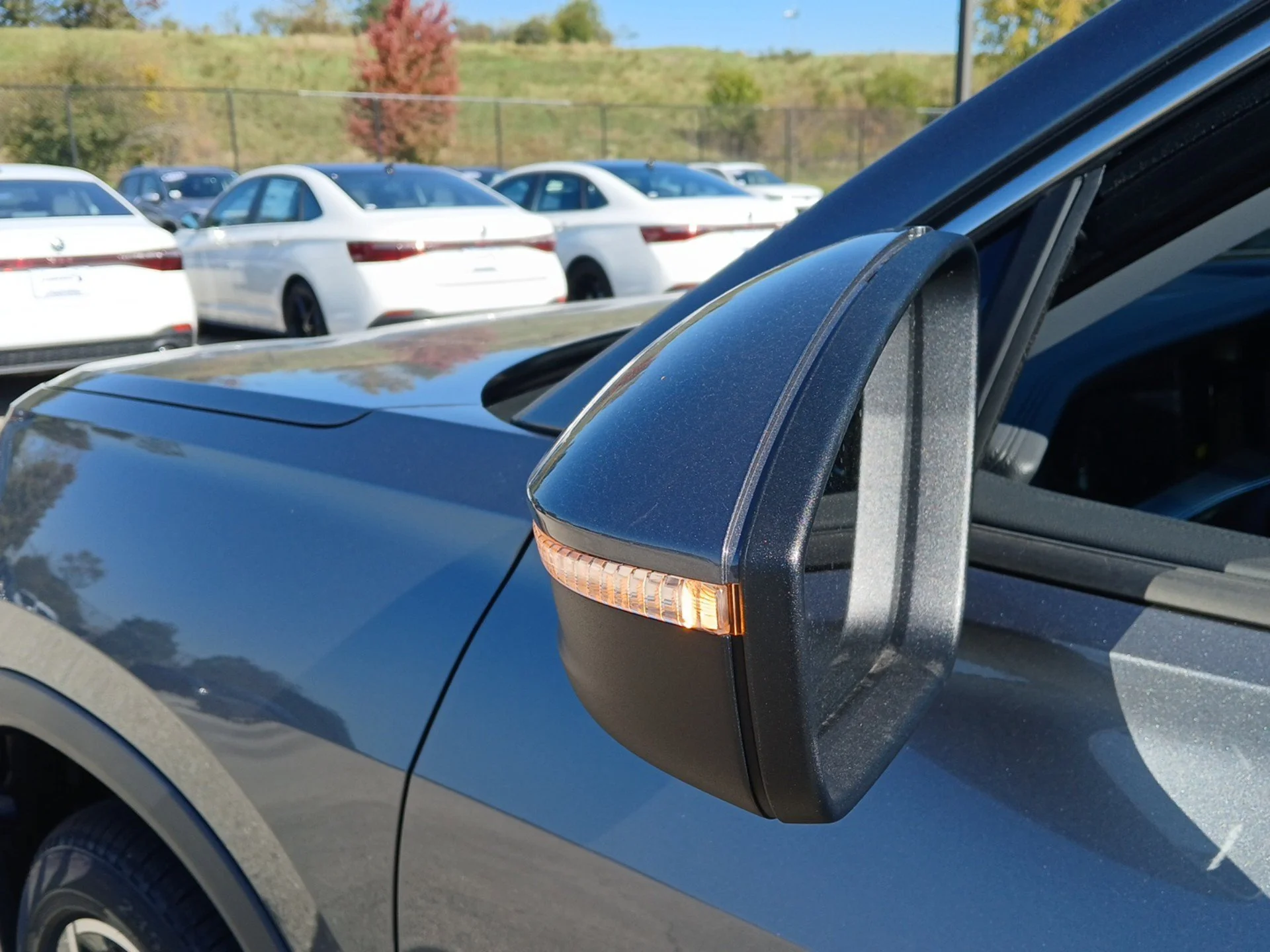 New 2026 Platinum Gray Metallic Volkswagen SE image 27
