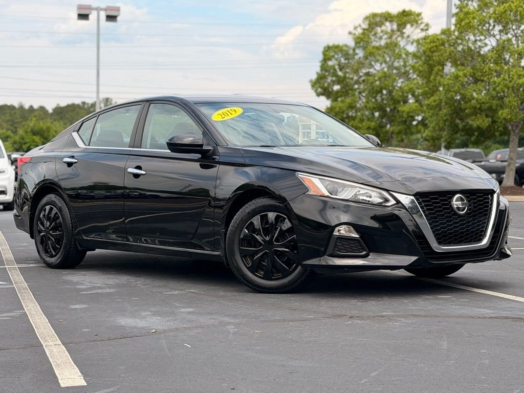 Used 2019 Nissan Altima S with VIN 1N4BL4BV6KC141940 for sale in Irmo, SC