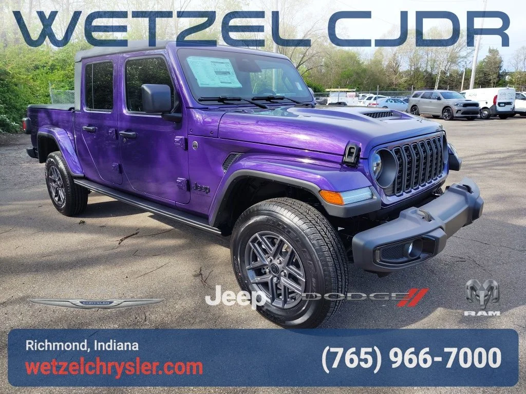2026 Jeep Gladiator Sport S Auto's photo