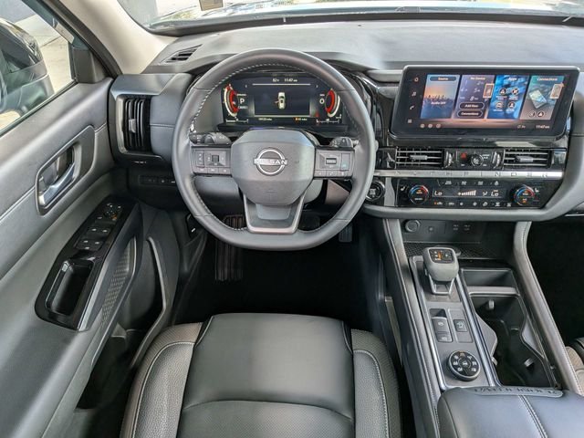 Used 2026 Green Nissan SL image 13