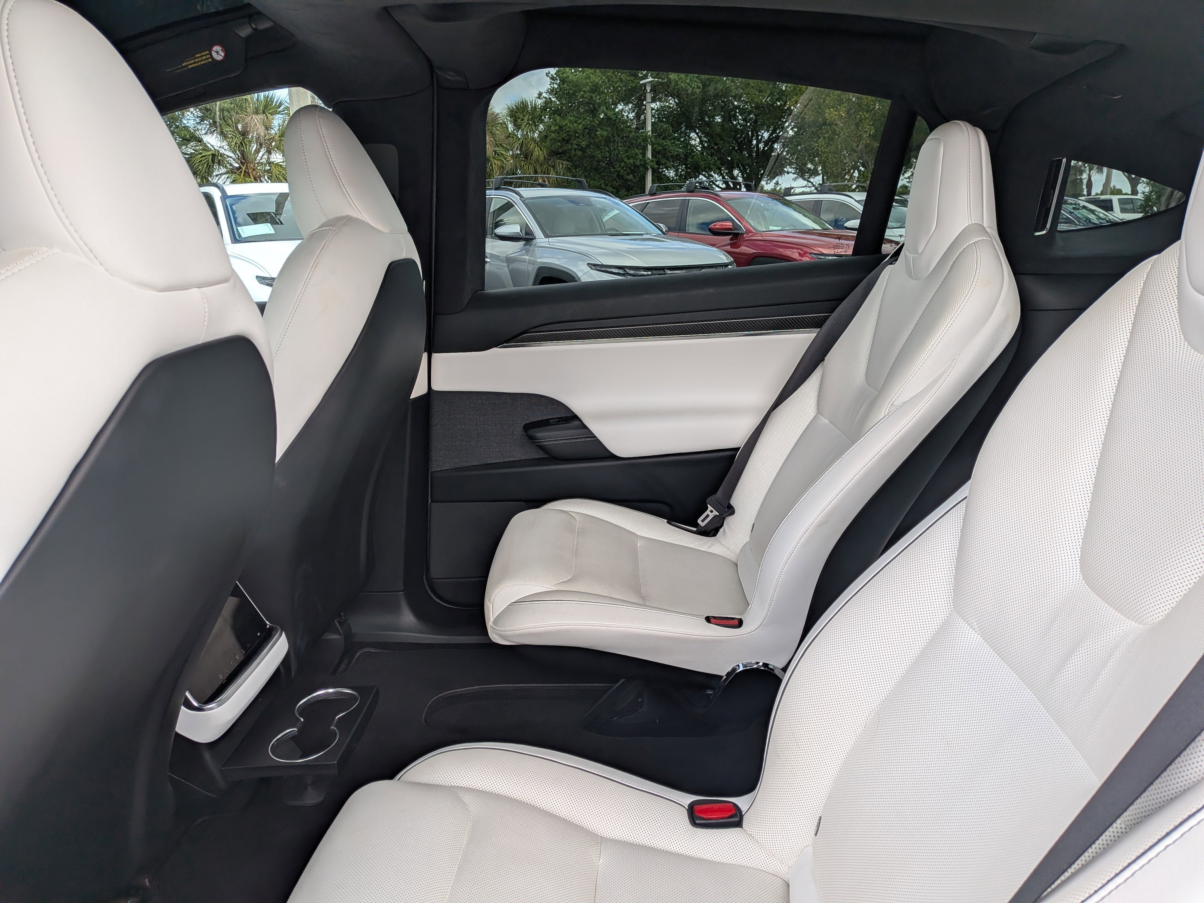 2022 Tesla Model X Plaid - Photo 15