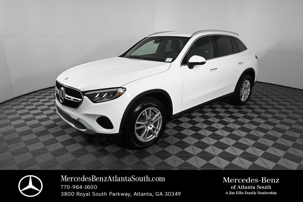 2025 Mercedes-Benz GLC