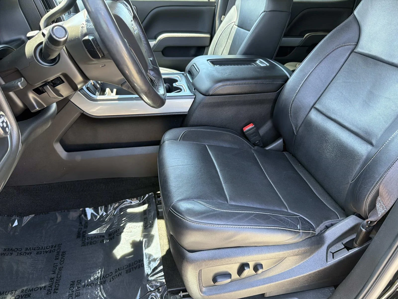 Used 2017 Black Chevrolet 4WD Crew Cab 143.5 LTZ w/2LZ image 18