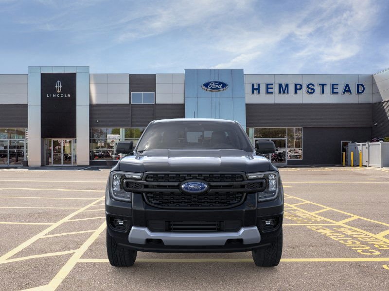 New 2025 Shadow Black Ford XLT image 6