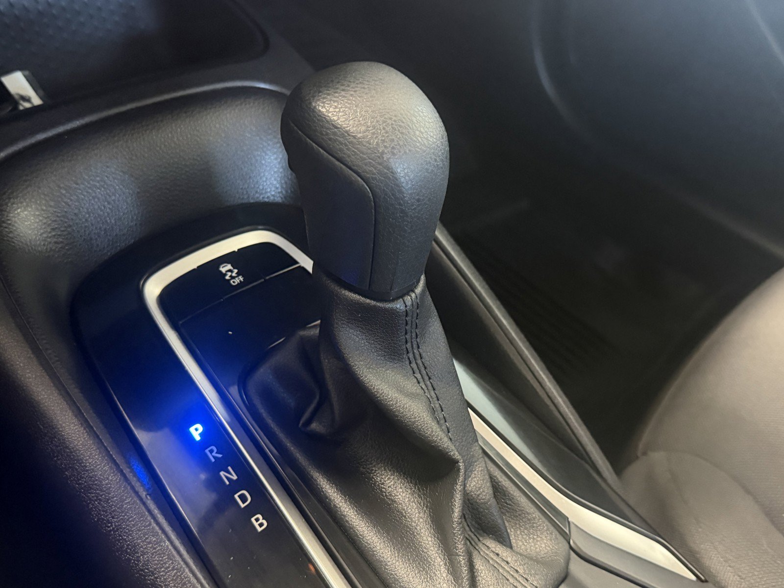 Certified Used 2025 Celestite Toyota LE image 12