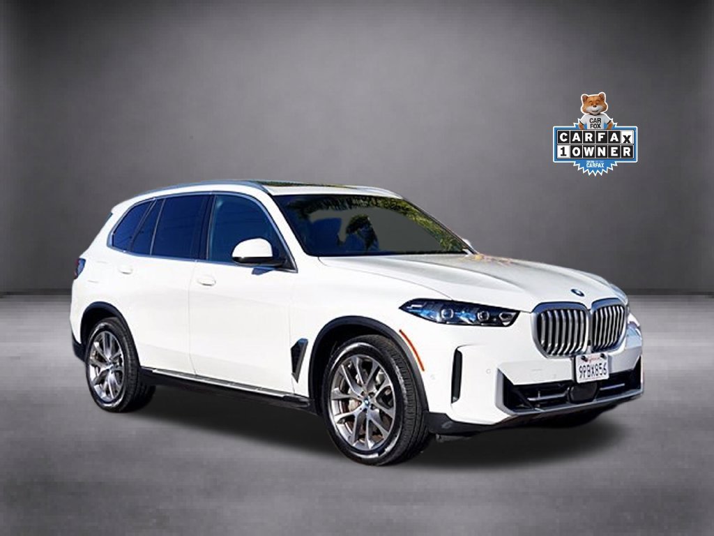 Used 2025 White BMW xDrive50e image 1