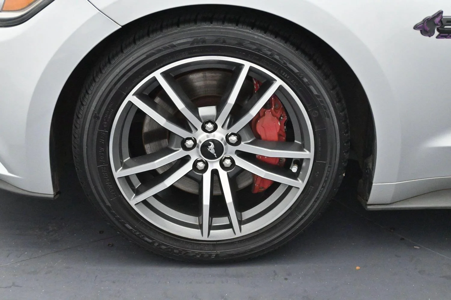Used 2015 Ingot Silver Ford GT image 34