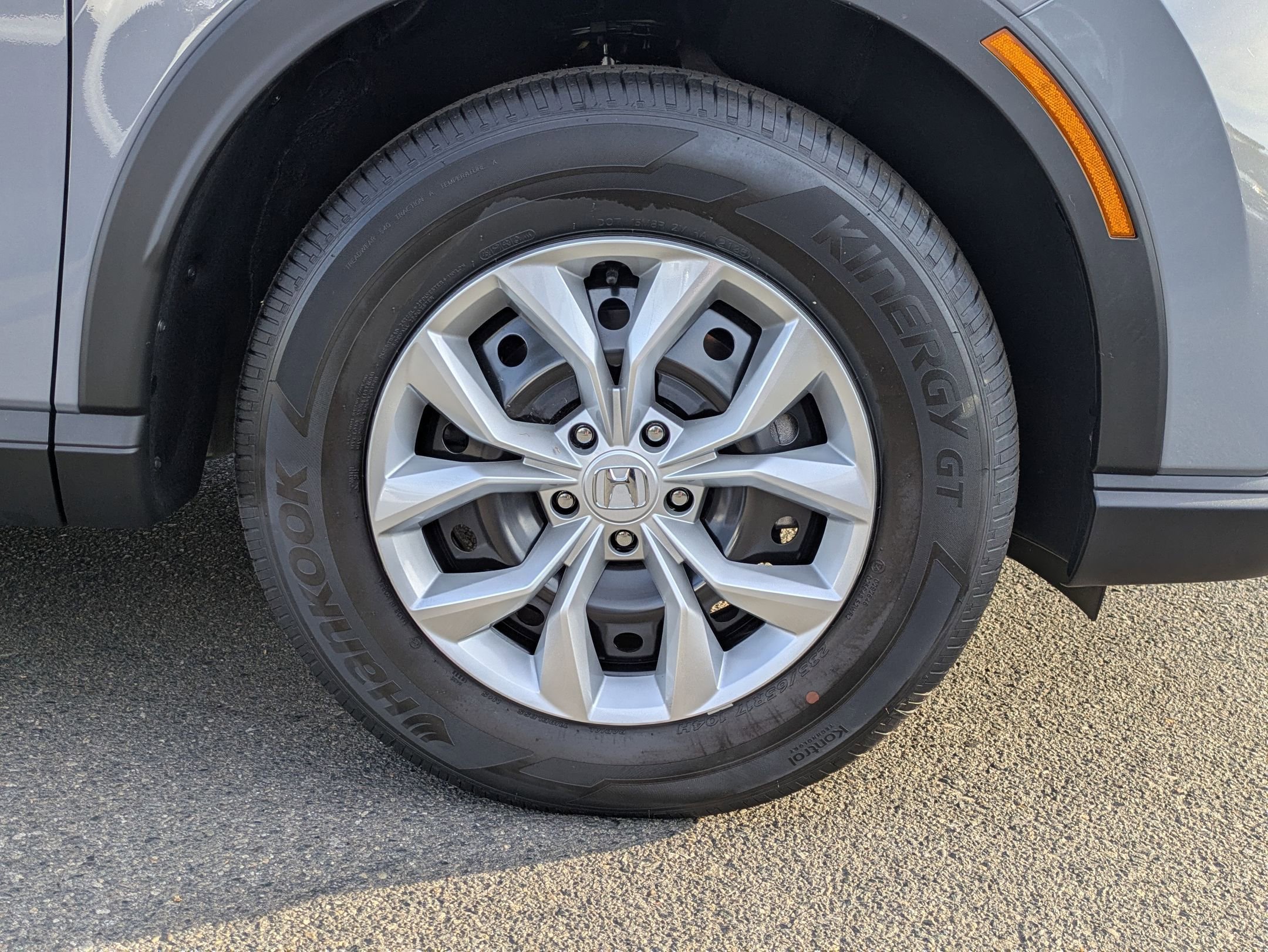 2026 Honda CR-V LX - Photo 12