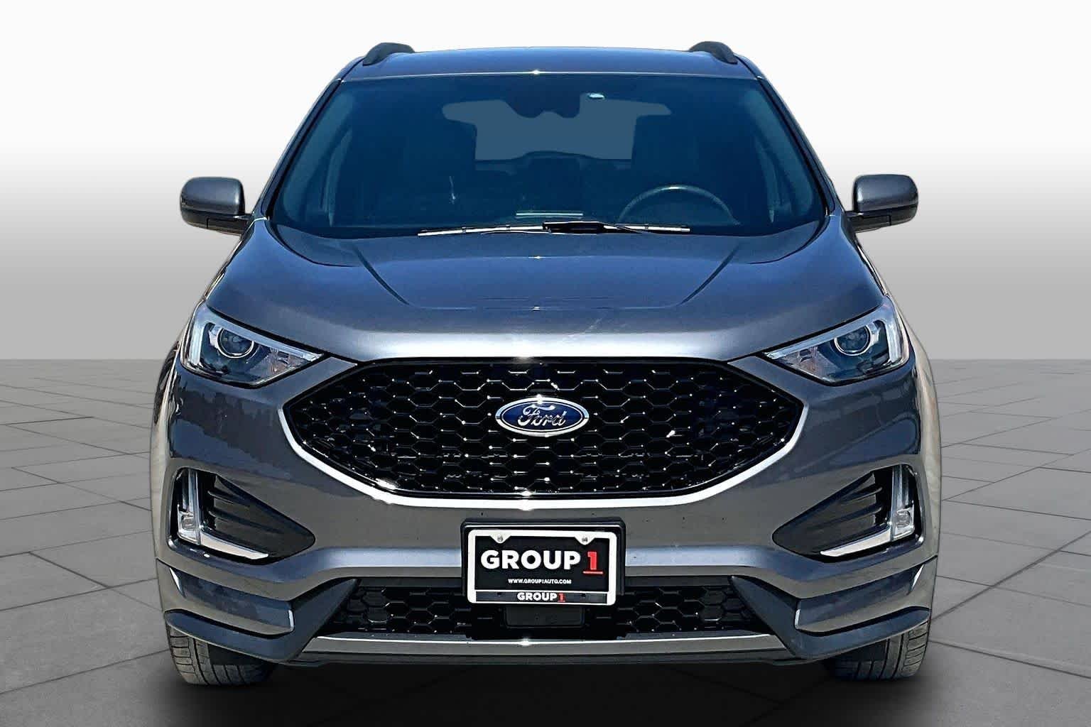 Used 2023 Carbonized Gray Ford ST-Line image 4