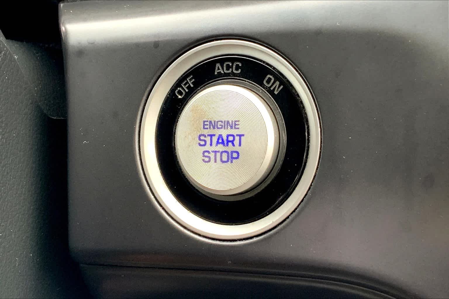 Used 2019 Scarlet Red Hyundai SEL image 27