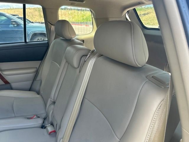 Used 2013 Black Toyota Limited image 8