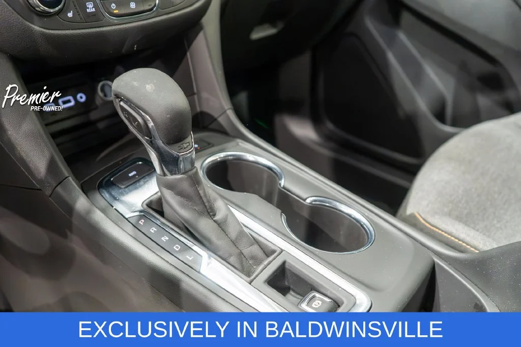 Used 2024 Gray Chevrolet LT image 26