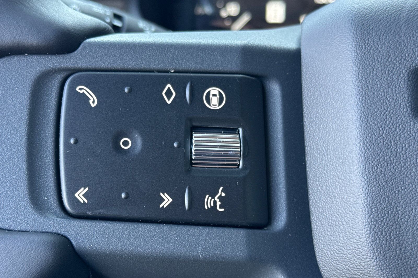 New 2026 Borasco Grey Land Rover X-Dynamic SE image 29