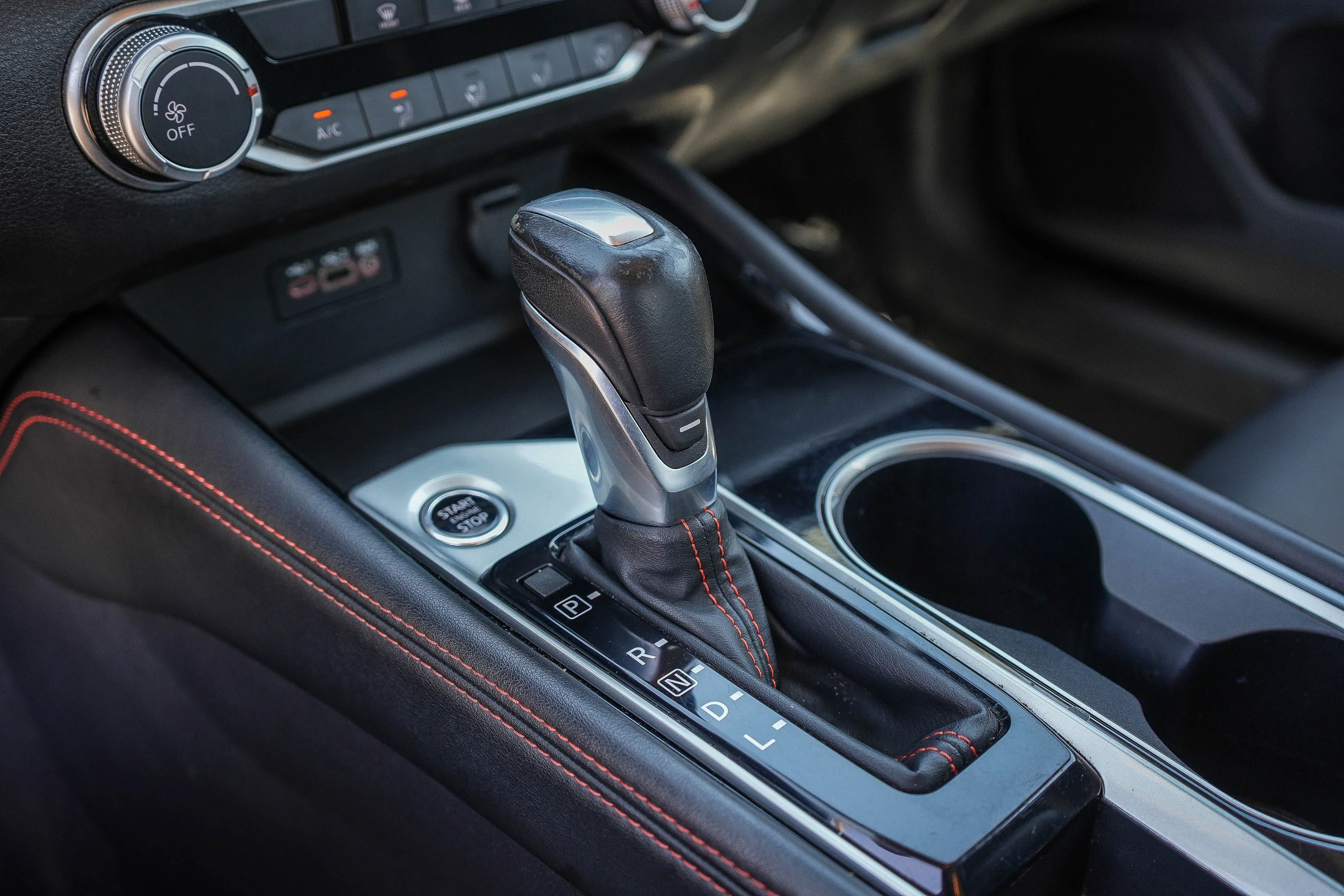 Used 2024 Gun Metallic Nissan 2.5 SR image 19