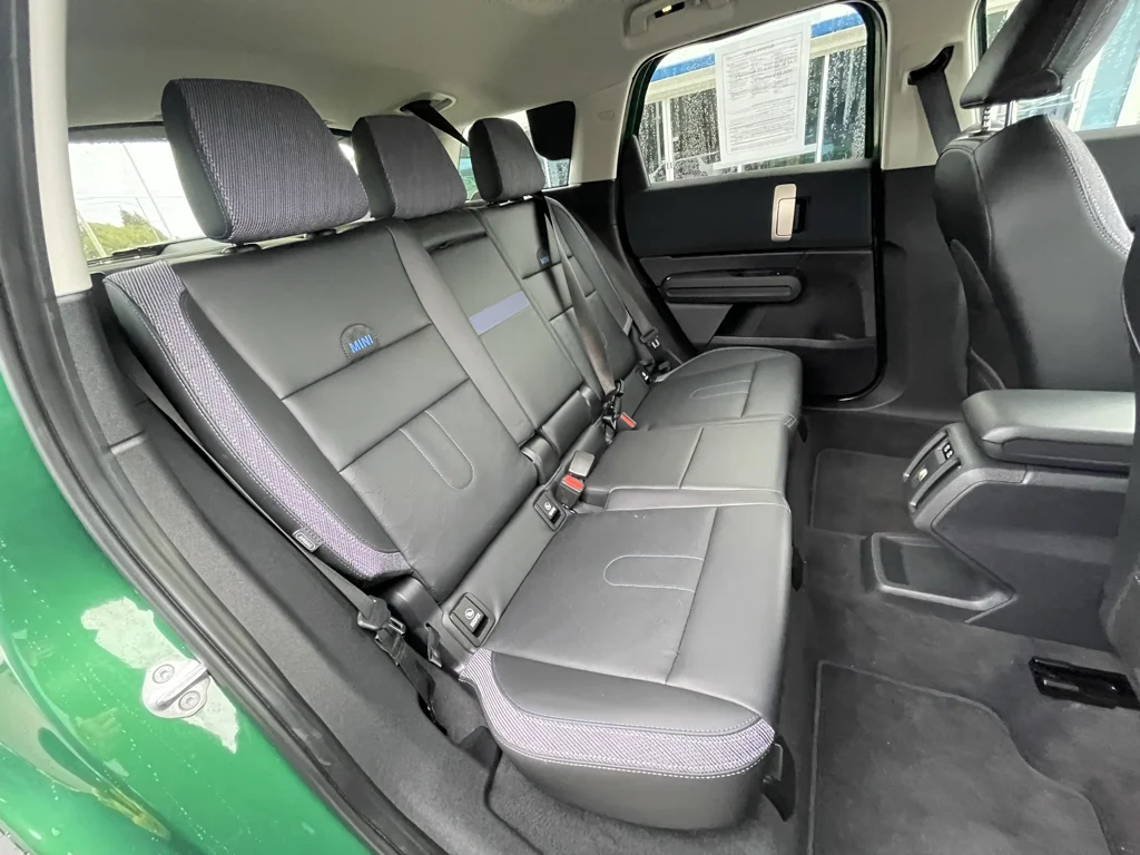 2025 MINI Countryman S - Photo 29
