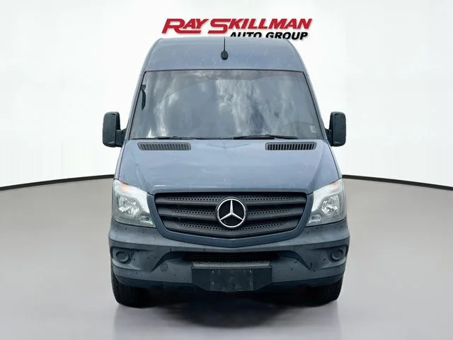 Used 2018 Gray Mercedes-Benz Cargo 144 WB image 2