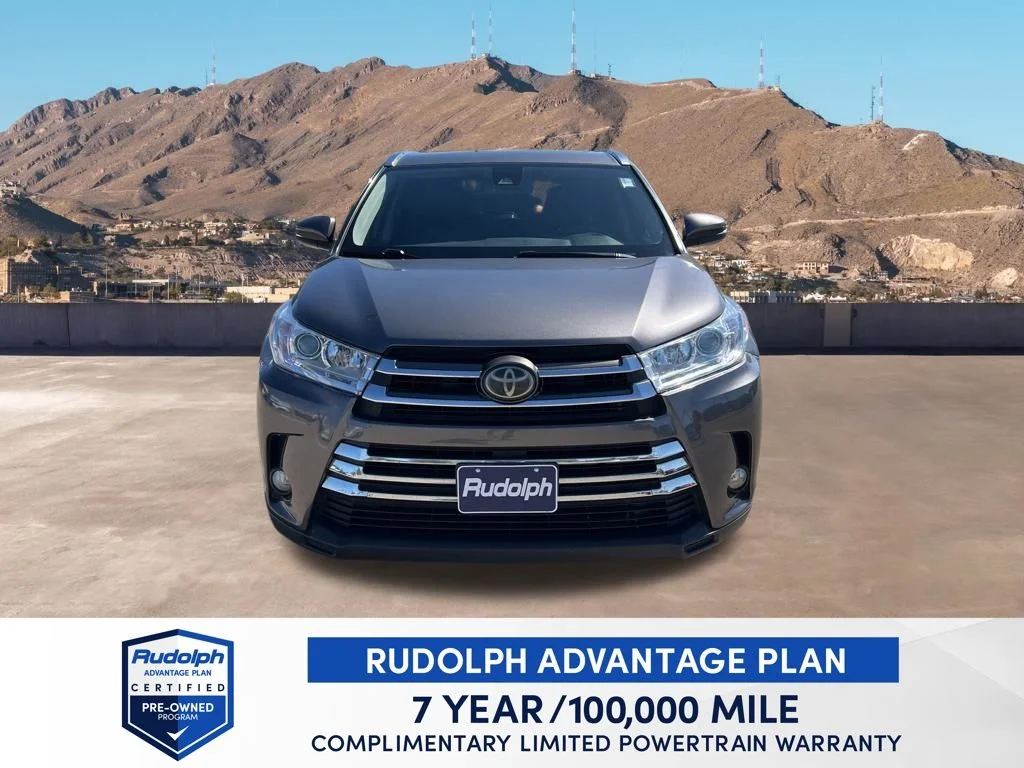 Used 2019 Gray Toyota XLE image 9
