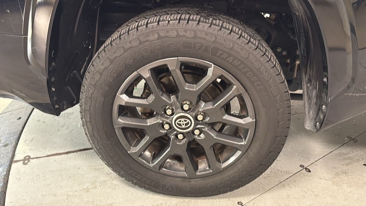 Used 2022 Black Toyota Platinum image 22