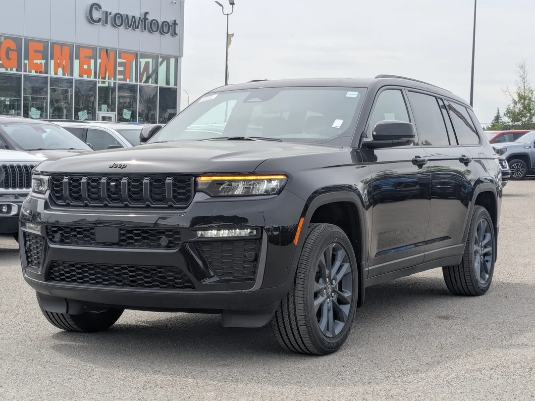 New 2026 Black Jeep 85th Anniversary - - 4x4 - 2.0L Turbo - Dual-Pane Panoramic Sunroof - Trailer Tow Pkg & More! image 4