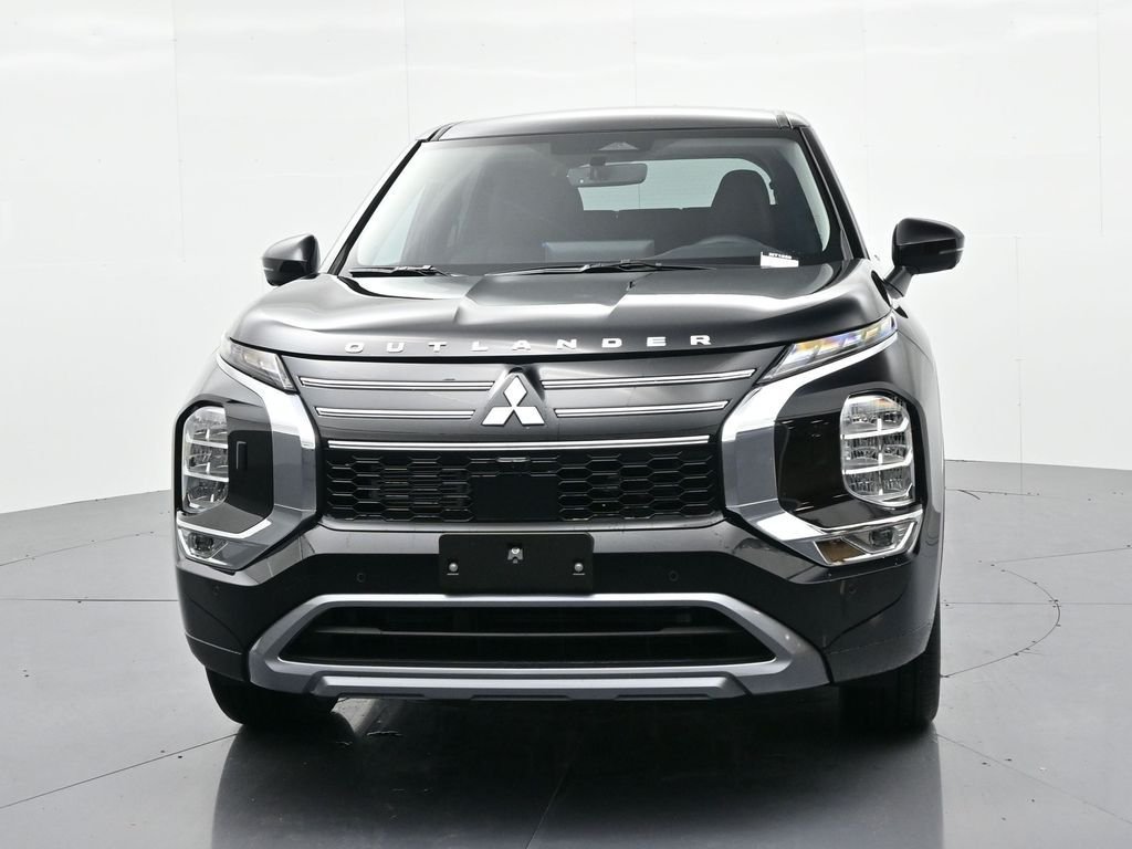 New 2026 Black Mitsubishi SE image 2