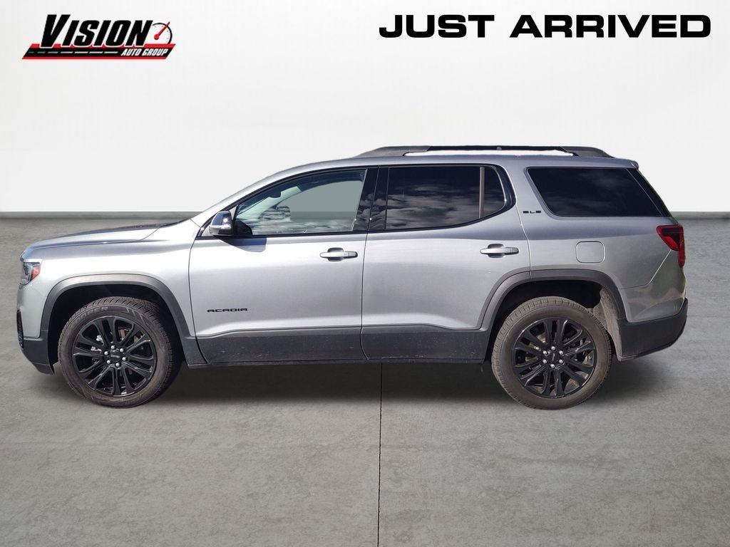 Used 2023 Gray GMC SLE image 2