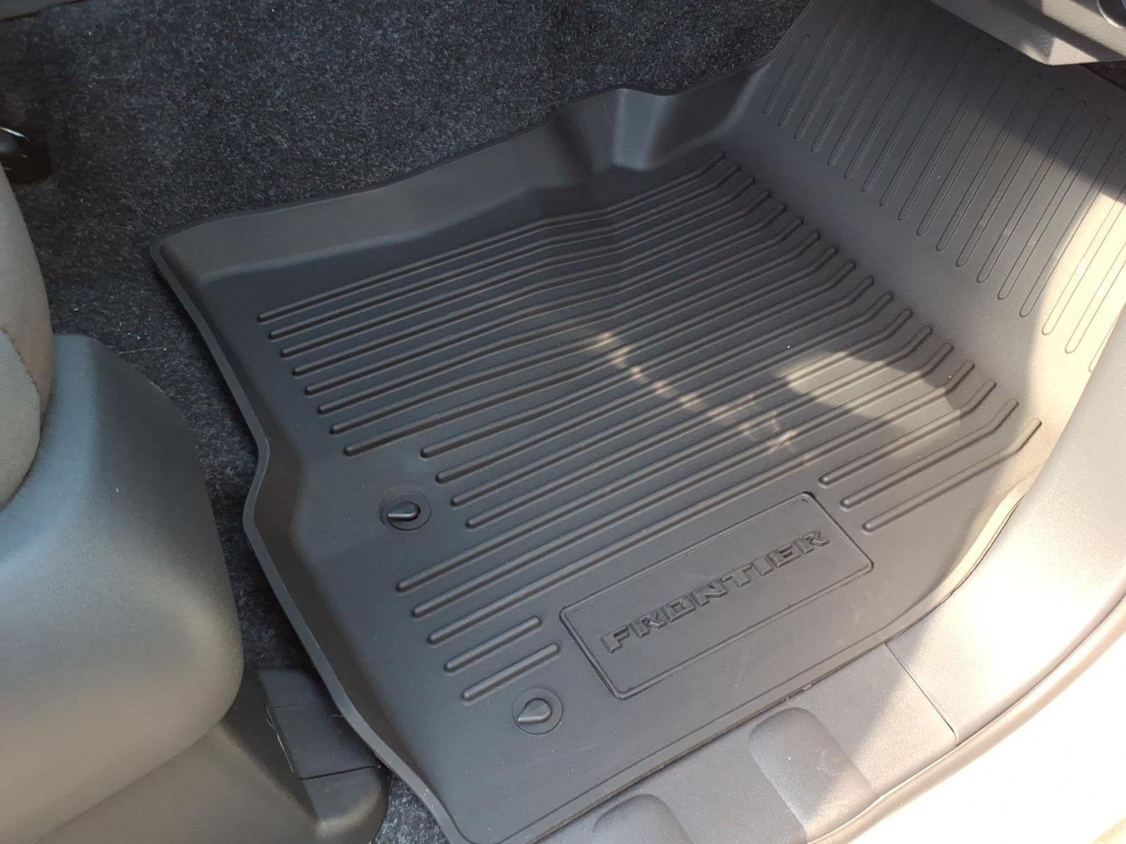 New 2026 Glacier White Nissan Crew Cab SV Long Bed image 24