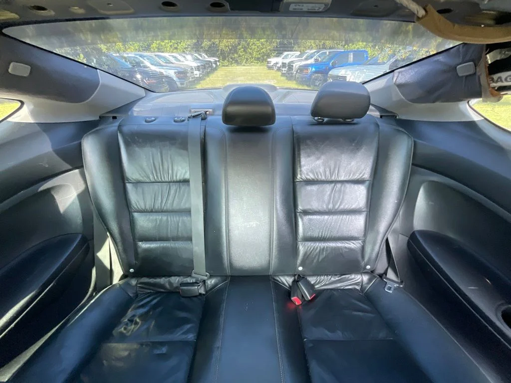 Used 2011 Black Honda EX-L image 9