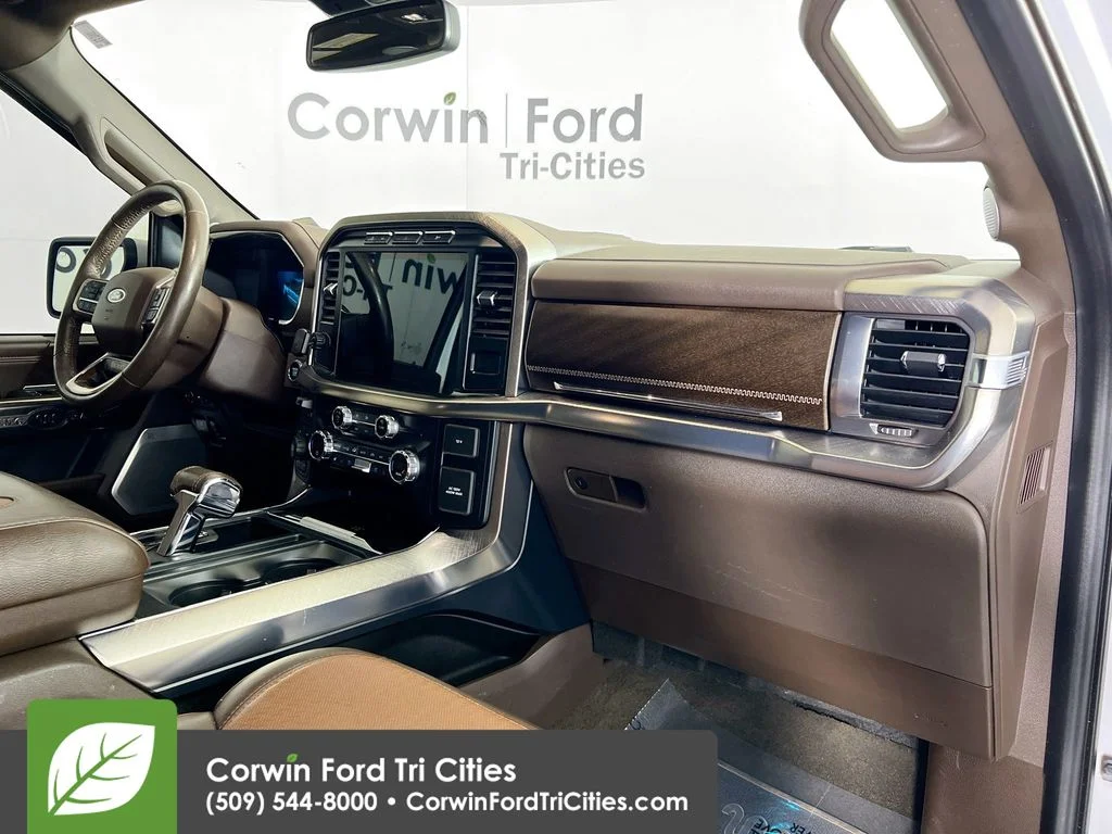 Used 2021 Oxford White Ford King Ranch image 30