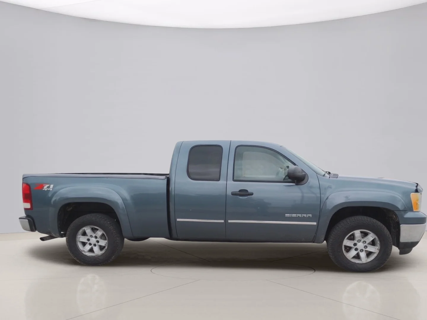 Used 2009 Black Gmc SLE1 image 7