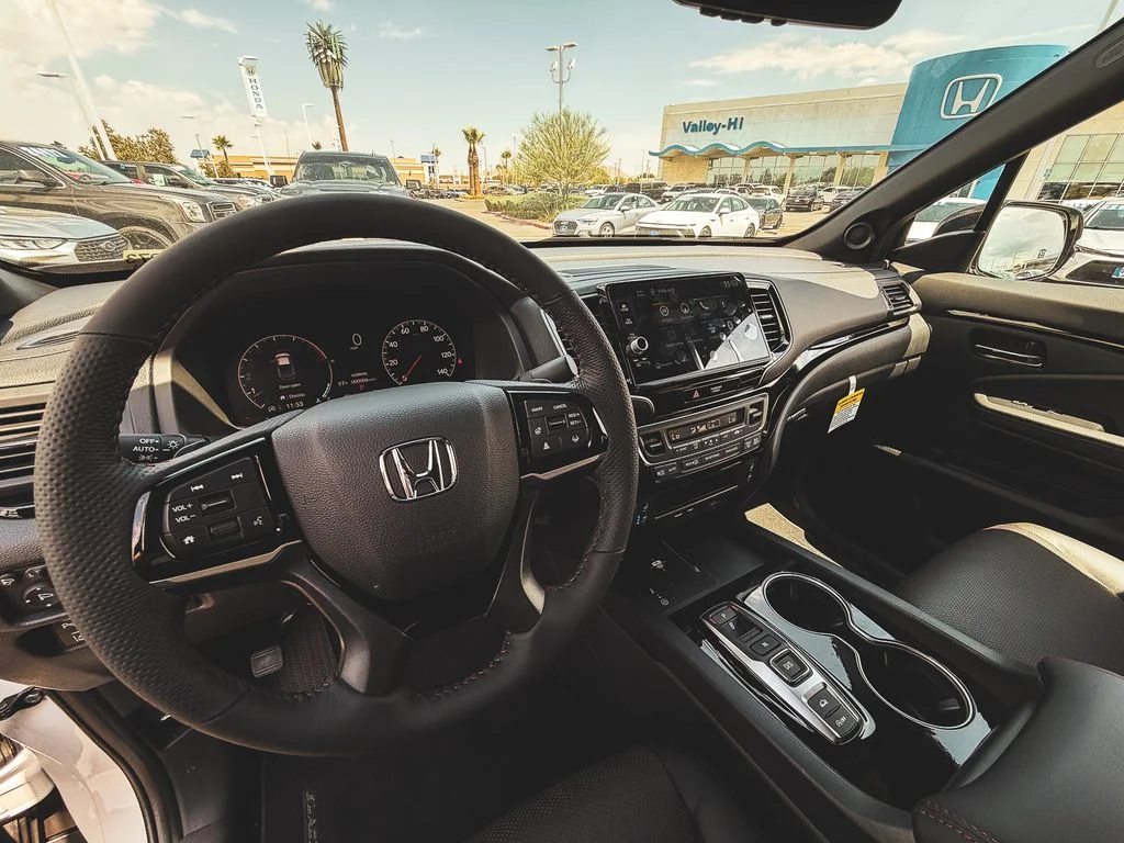 New 2026 Platinum White Pearl Honda Black Edition image 19