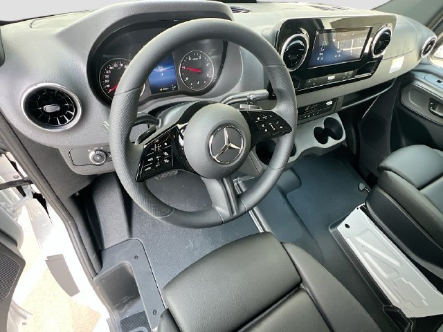 2025 Mercedes-Benz Sprinter Cargo Van Base - Photo 7