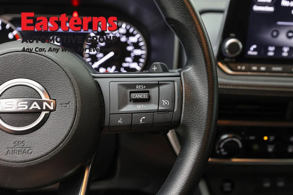 Used 2024 Gray Nissan S image 16