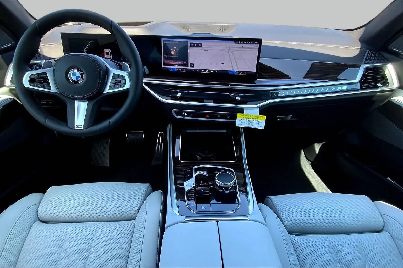 New 2026 Mineral White Metallic BMW xDrive40i image 5