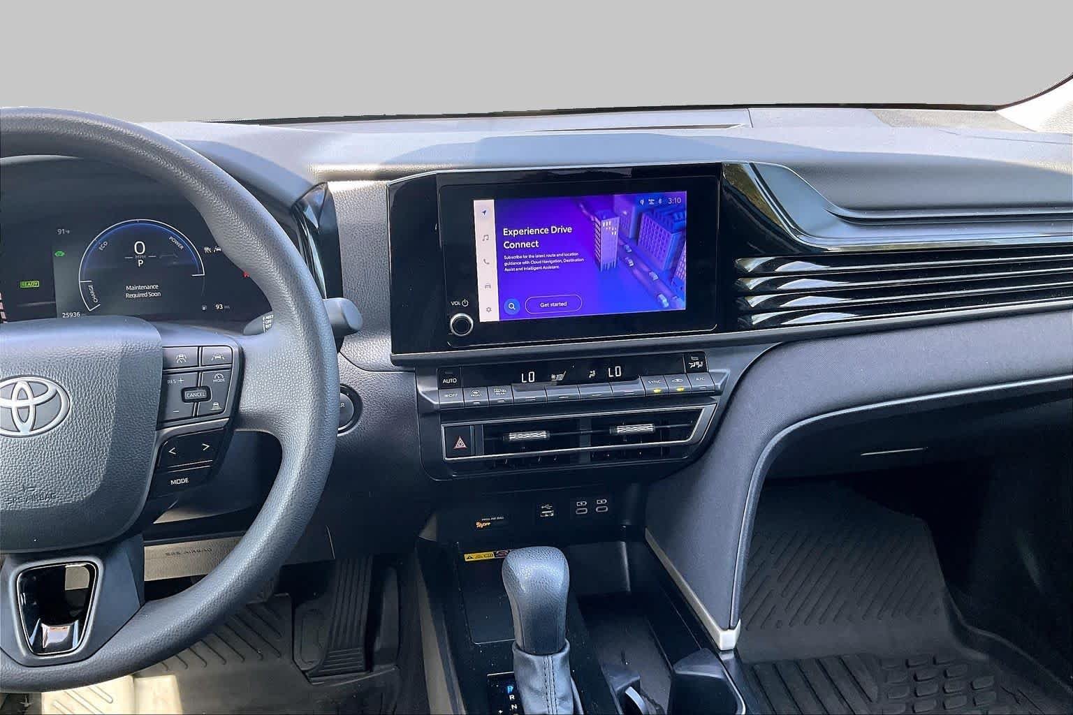 Used 2025 Ocean Gem Toyota LE image 6