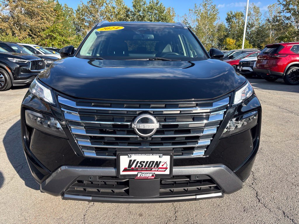 Used 2024 Black Nissan SL image 2