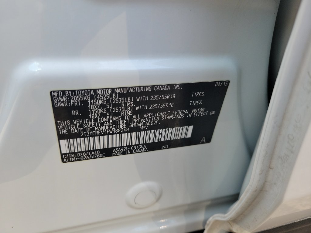 Used 2015 White Toyota Limited image 35