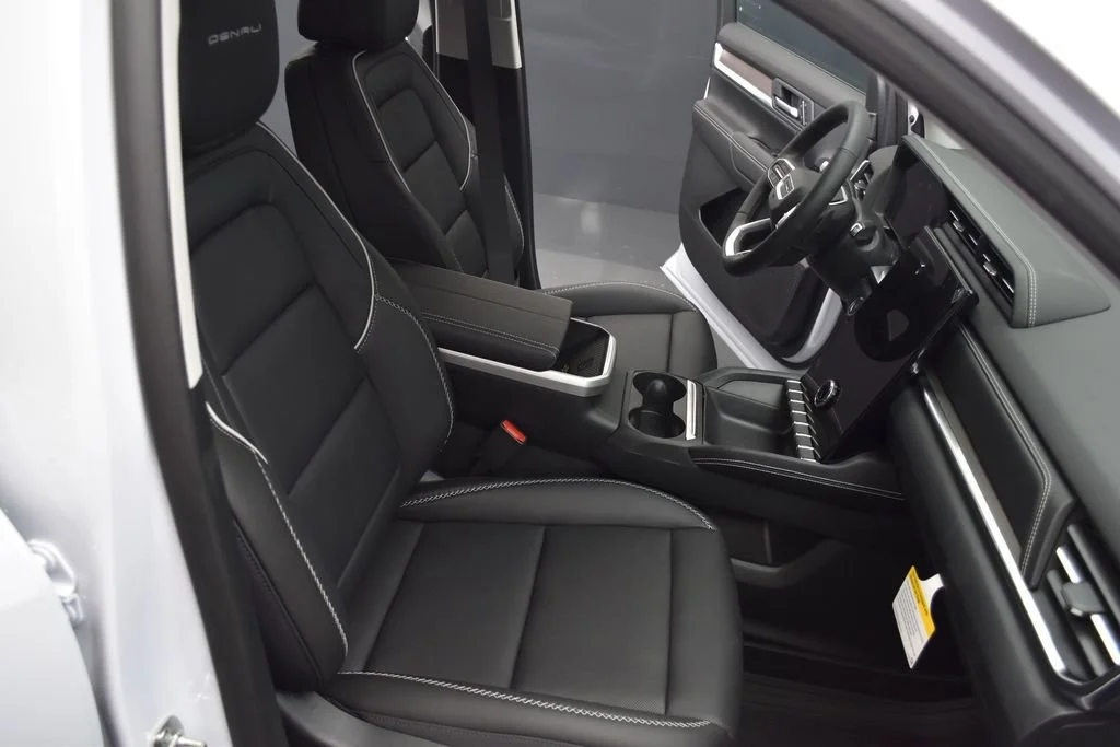 New 2026 Glacier White Tricoat GMC Denali image 26