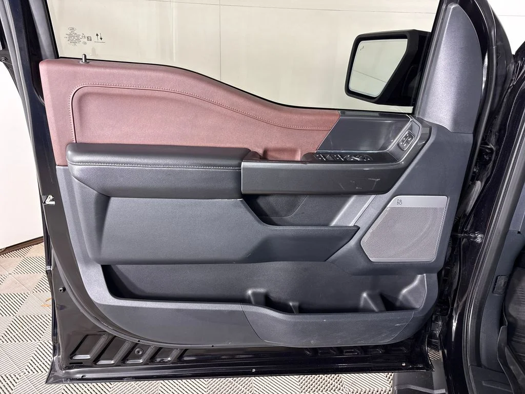 Certified Used 2023  Ford Lariat image 23